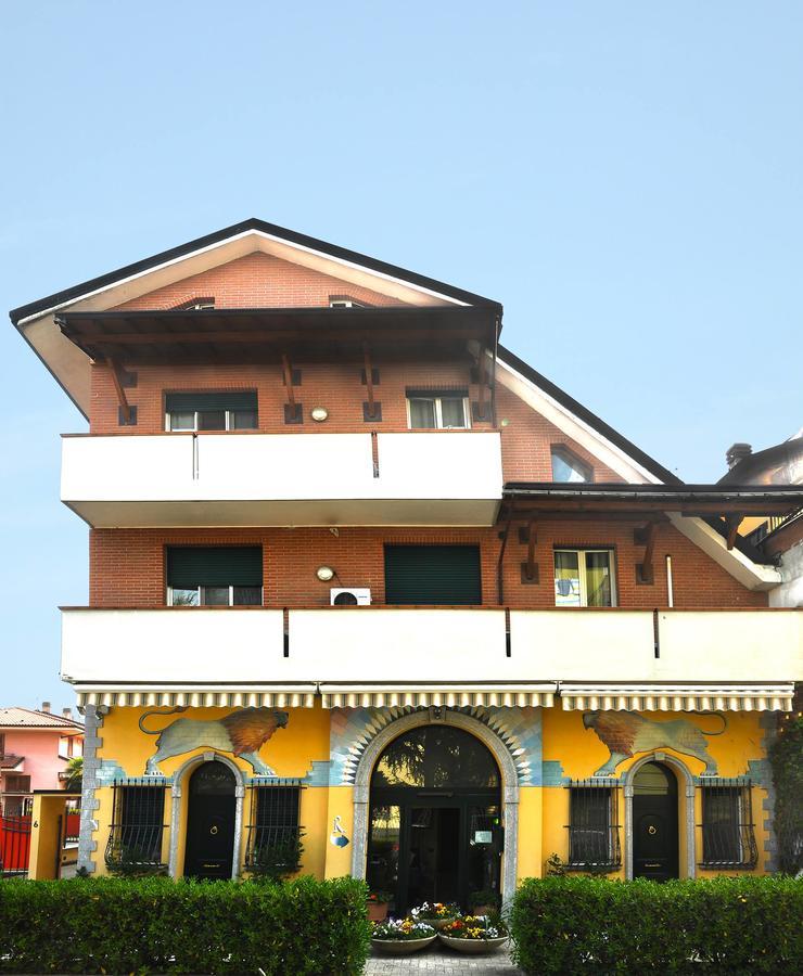 Borromeo Residenze Service S.A.S Peschiera Borromeo Eksteriør billede